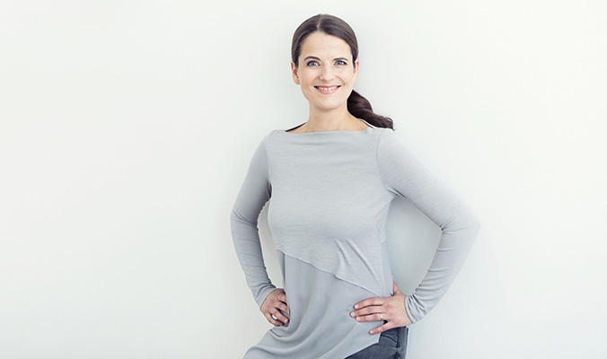 Fotograf für Frauen portraitshooting portraitfoto porträtfotografie Profifotograf angst vor der Kamera coaching fotograf münchen  emotional hochwertig fotoshooting coach 